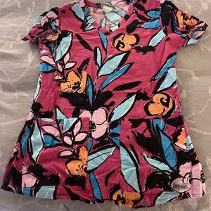 Size small Grey’s Anatomy scrub top.
